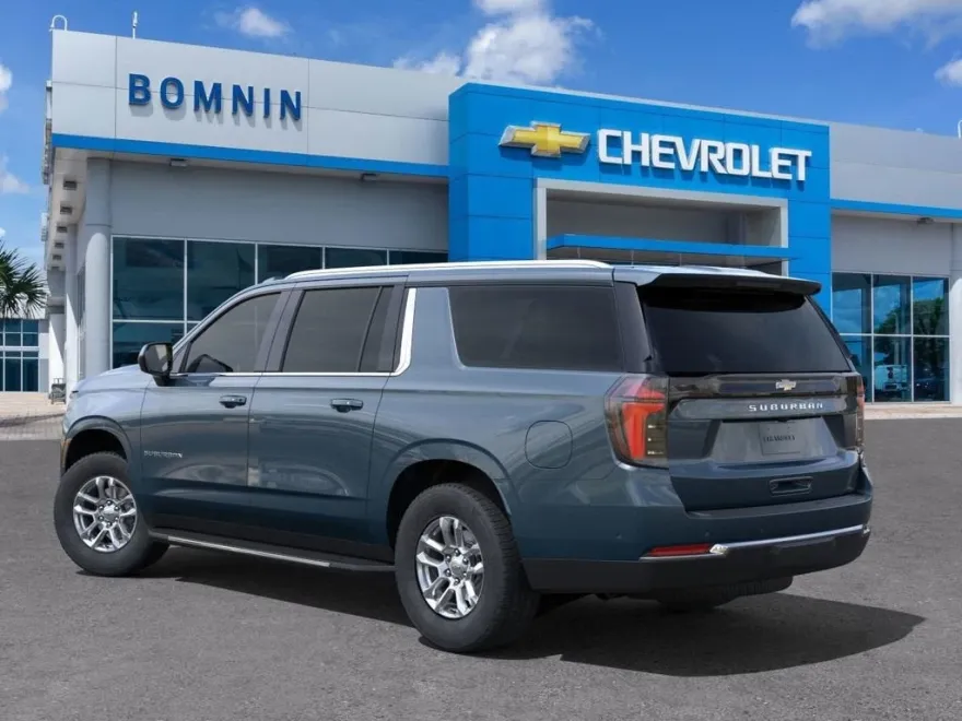 2025 Chevrolet Suburban LS photo 1