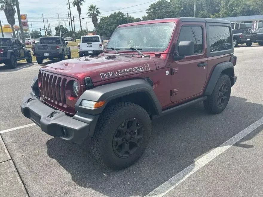 2021 Jeep Wrangler Islander photo 1