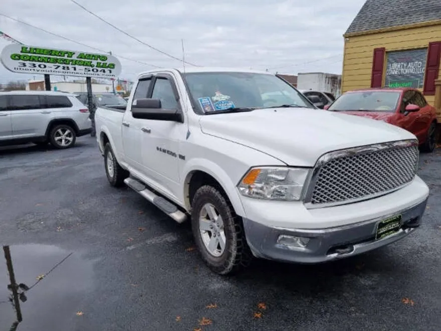 2012 Ram 1500 SLT photo 1