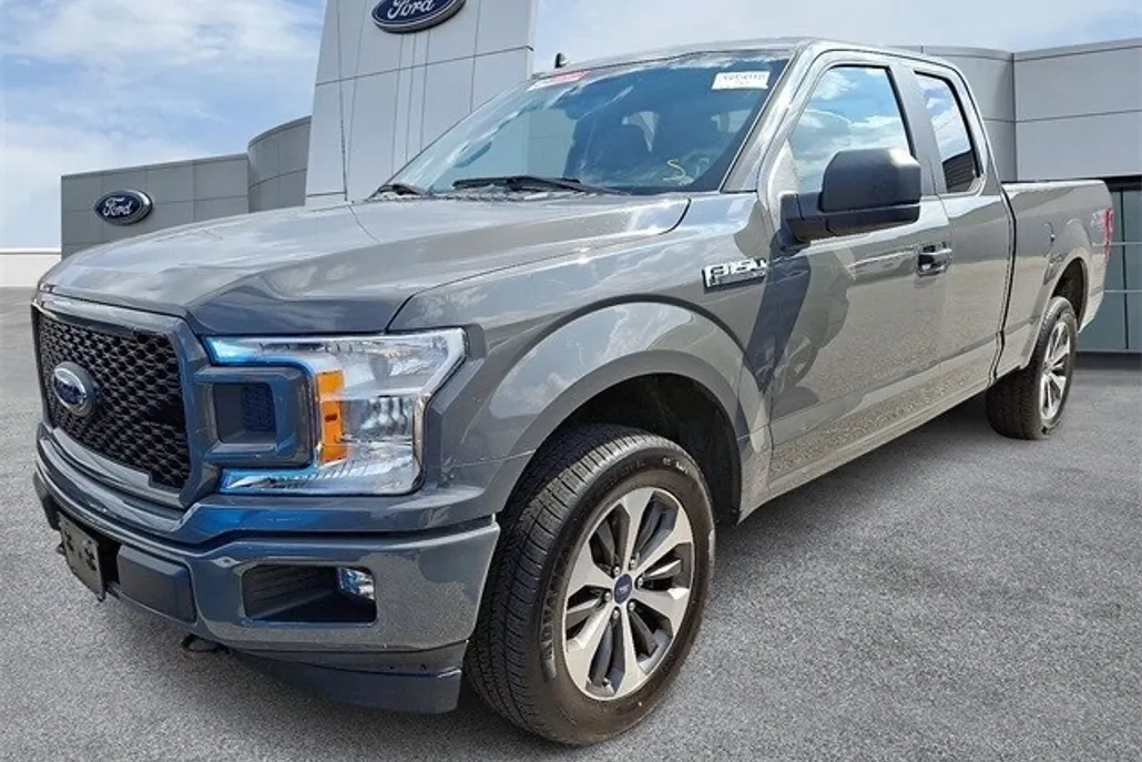 2020 Ford F-150 XL photo 1