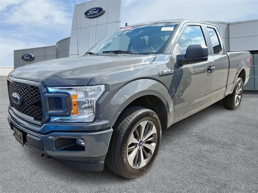 2020 Ford F-150 XL photo 1