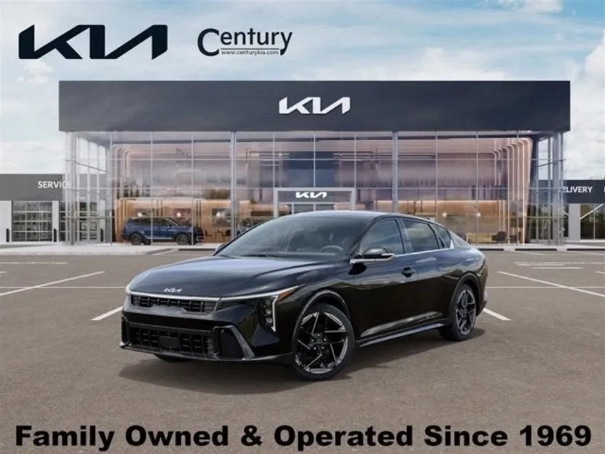 2025 Kia K4 GT-Line photo 1