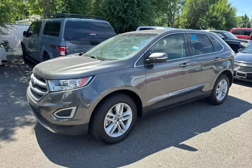 2018 Ford Edge SEL photo 1