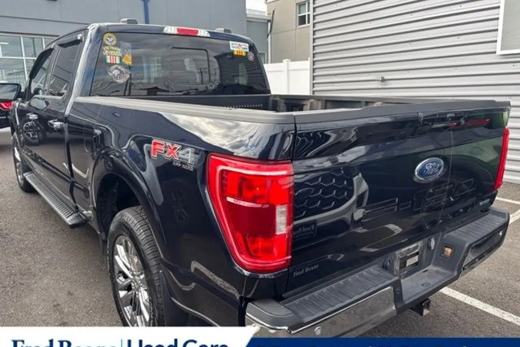 2023 Ford F-150 XLT photo 1