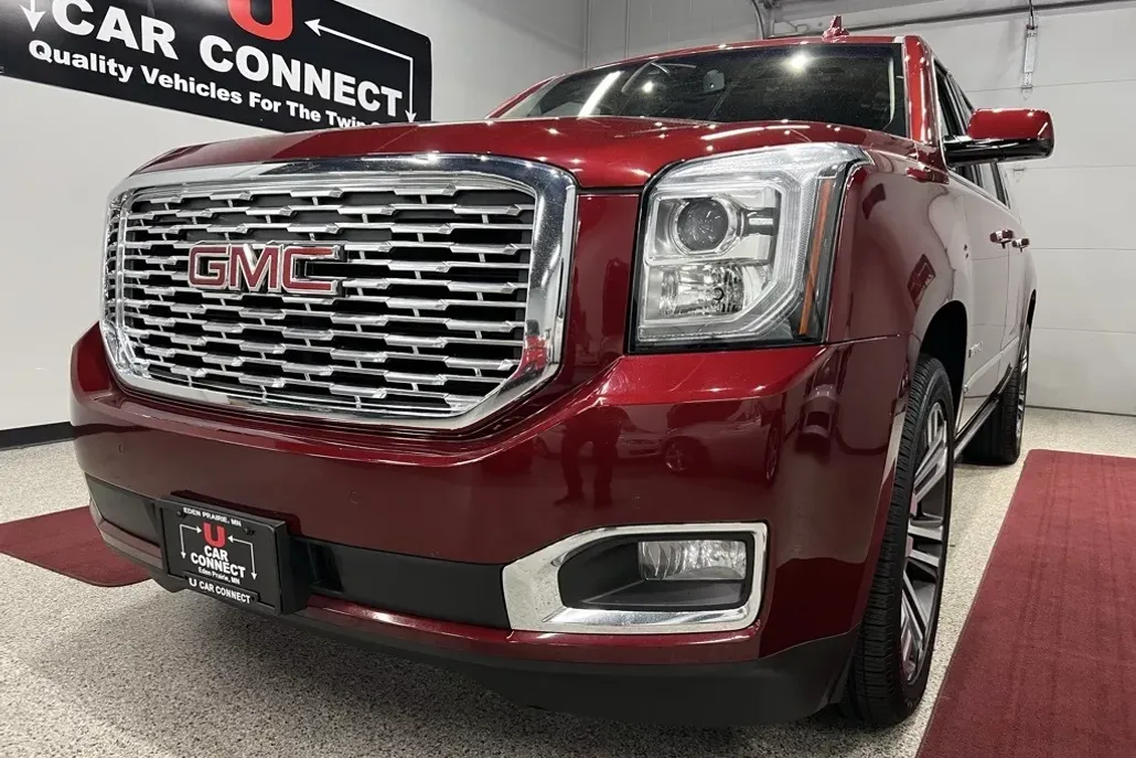 2018 Gmc Yukon XL Denali photo 1