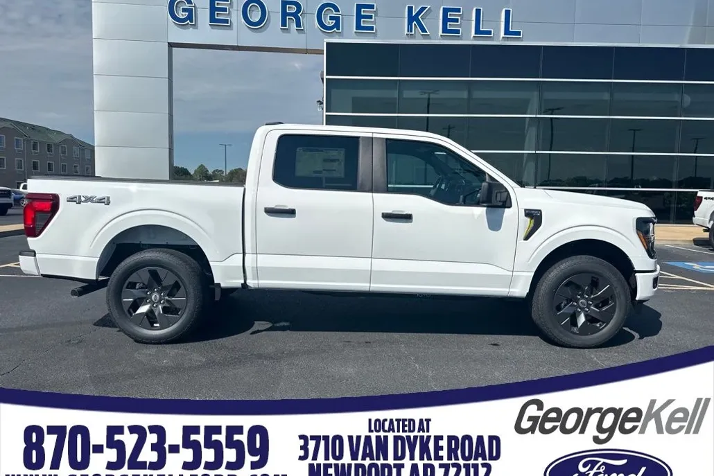 2025 Ford F-150 STX photo 1