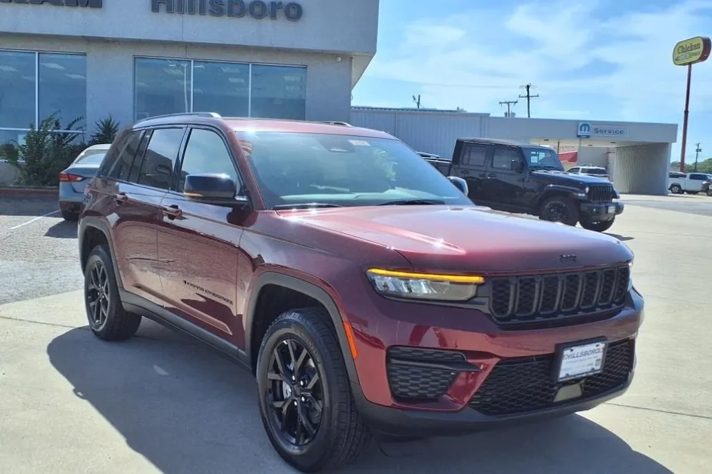 2025 Jeep Grand Cherokee Altitude X photo 1