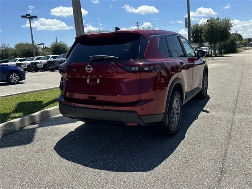 2026 Nissan Rogue S photo 1