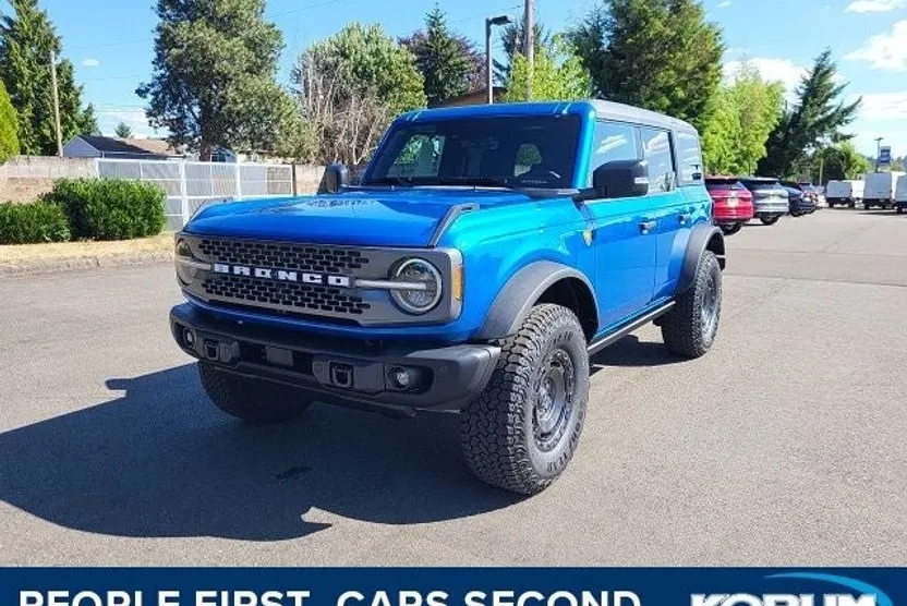 2025 Ford Bronco Badlands photo 1