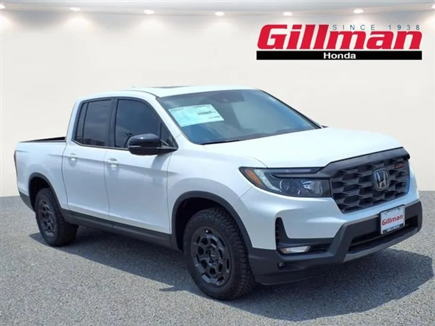 2025 Honda Ridgeline TrailSport photo 1