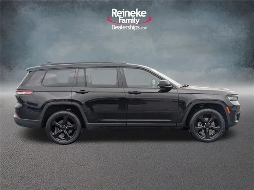 2021 Jeep Grand Cherokee Altitude photo 1