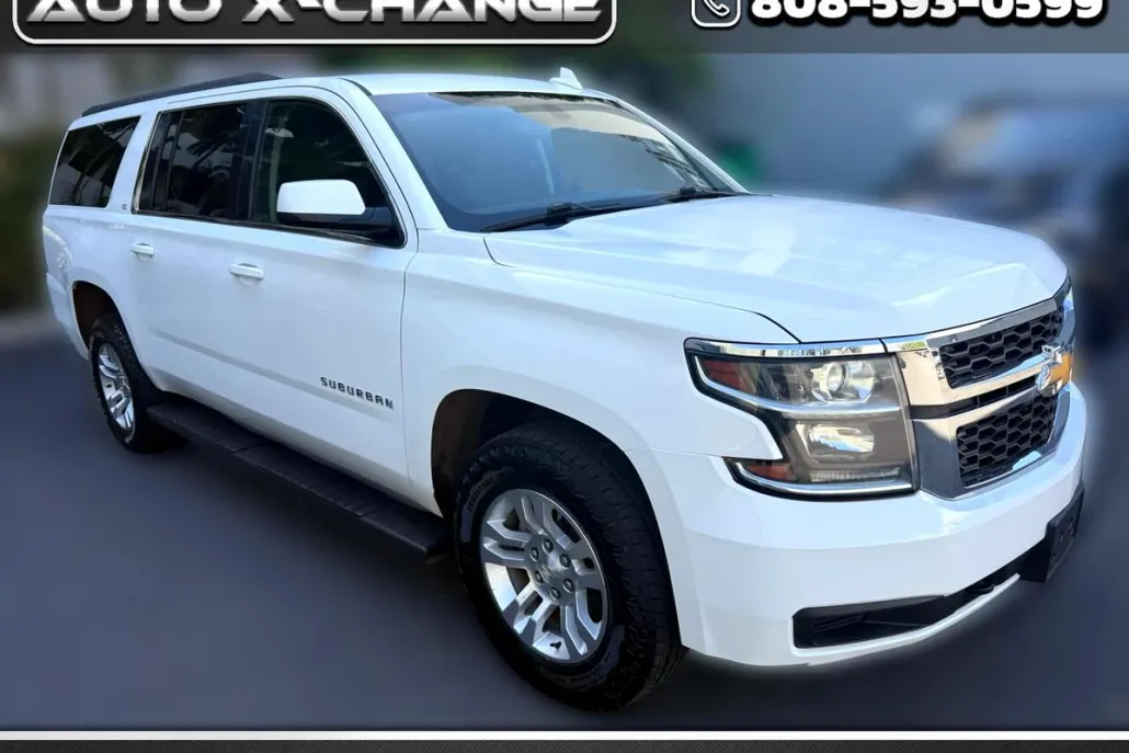 2016 Chevrolet Suburban 1500 photo 1