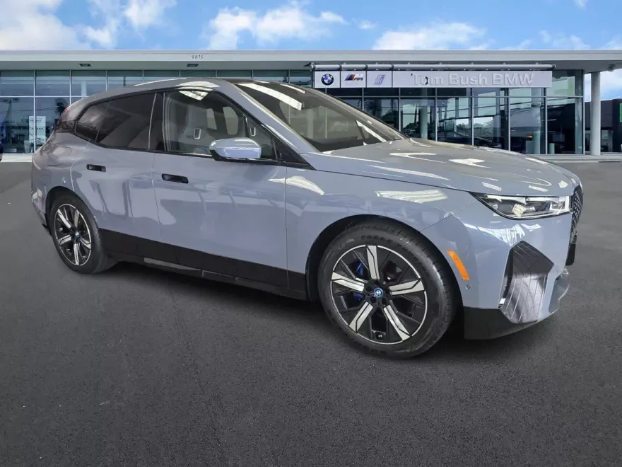 2024 Bmw iX photo 1