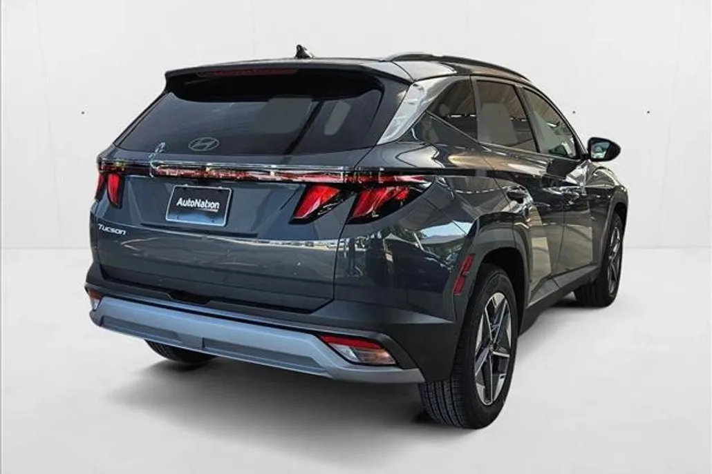 2026 Hyundai Tucson SEL photo 1