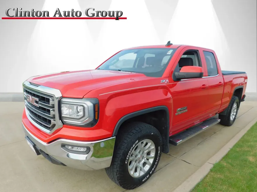 2017 Gmc Sierra 1500 SLE photo 1