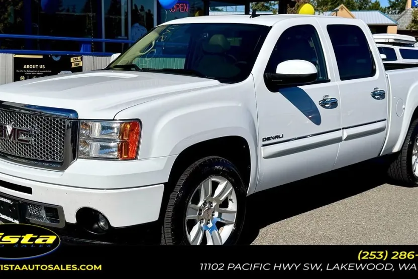 2011 Gmc Sierra Denali photo 1