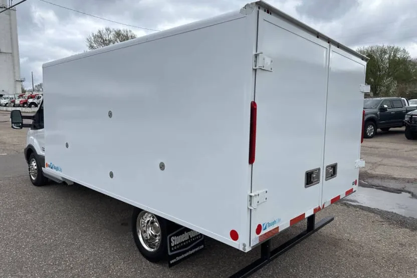 2018 Ford Transit photo 1