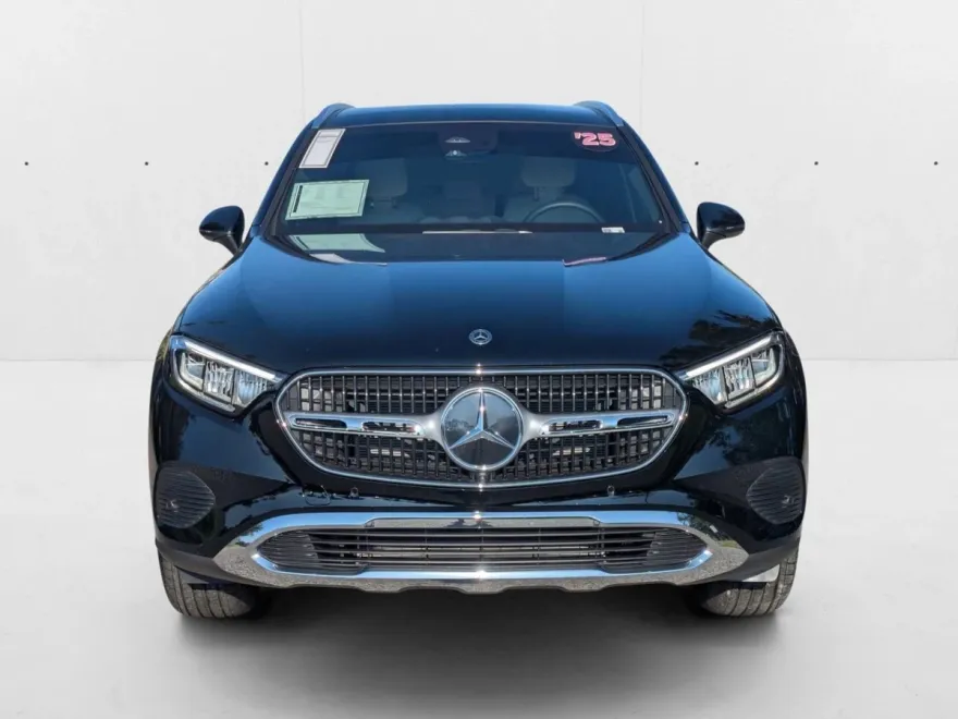 2025 Mercedes Benz GLC 350e 4MATIC photo 1