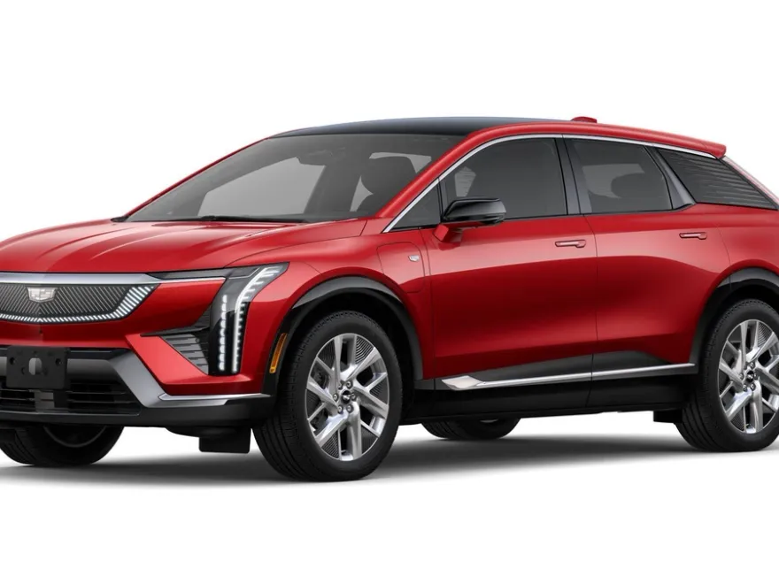 2026 Cadillac Optiq Luxury photo 1