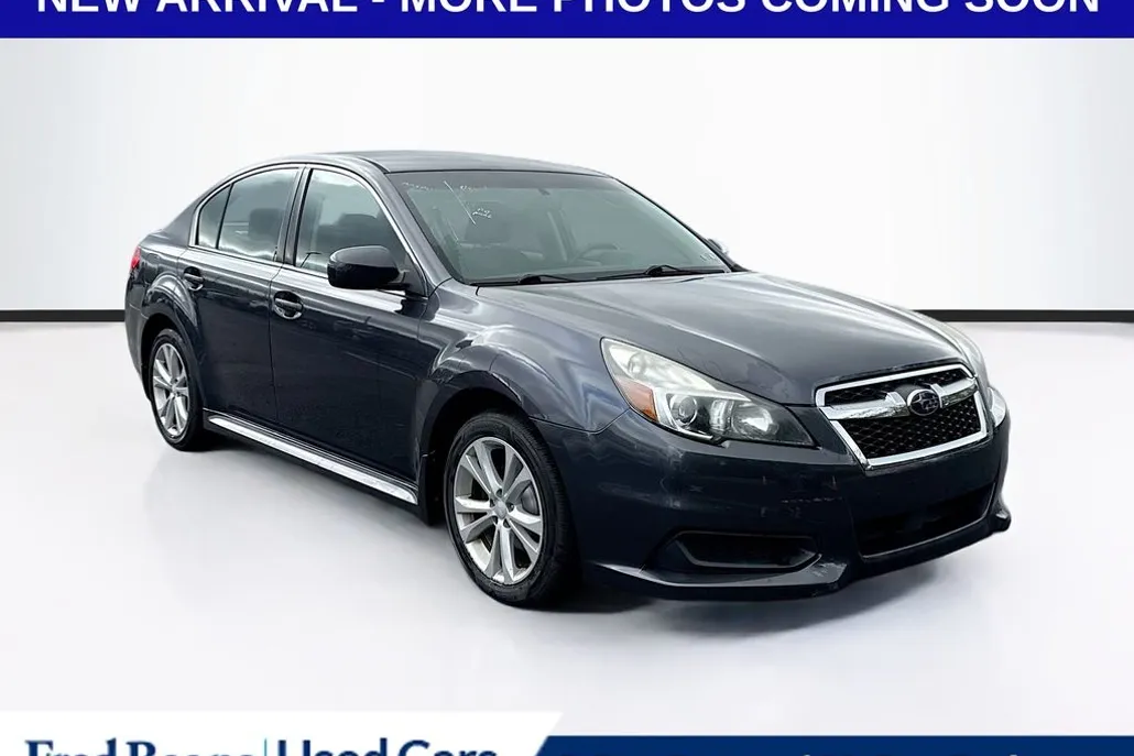 2013 Subaru Legacy 2.5i Premium photo 1