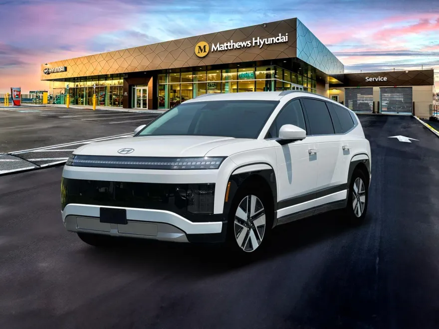 2026 Hyundai Ioniq SEL photo 1