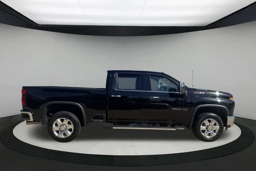 2020 Chevrolet Silverado 3500HD LTZ photo 1