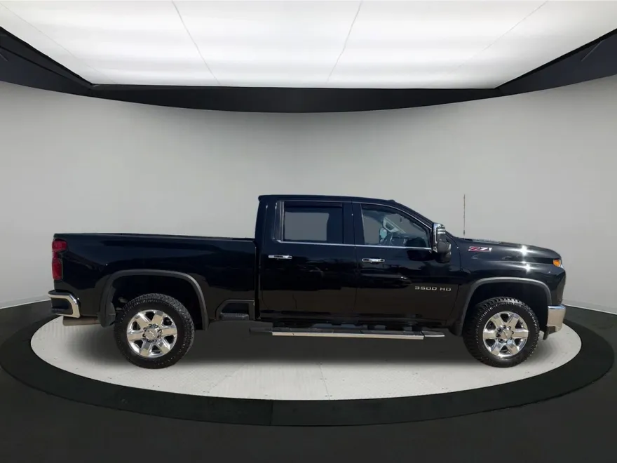 2020 Chevrolet Silverado 3500HD LTZ photo 1