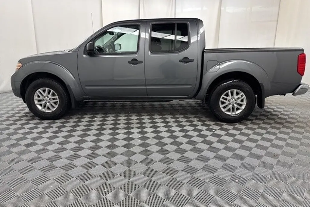 2019 Nissan Frontier SV photo 1