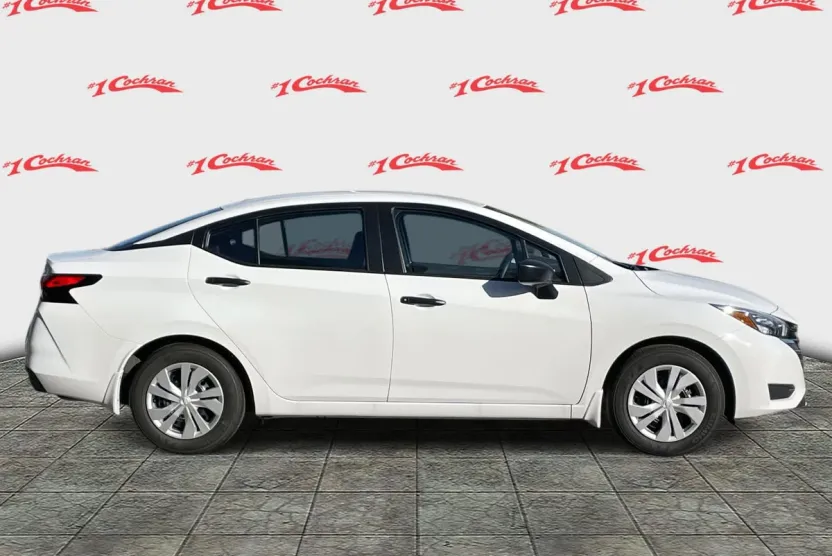2025 Nissan Versa S photo 1