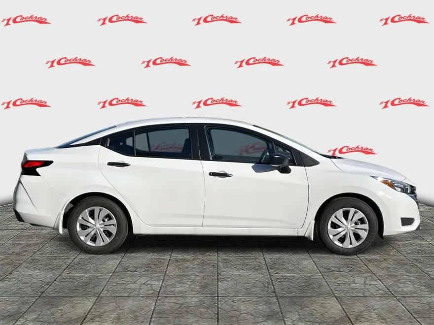 2025 Nissan Versa S photo 1