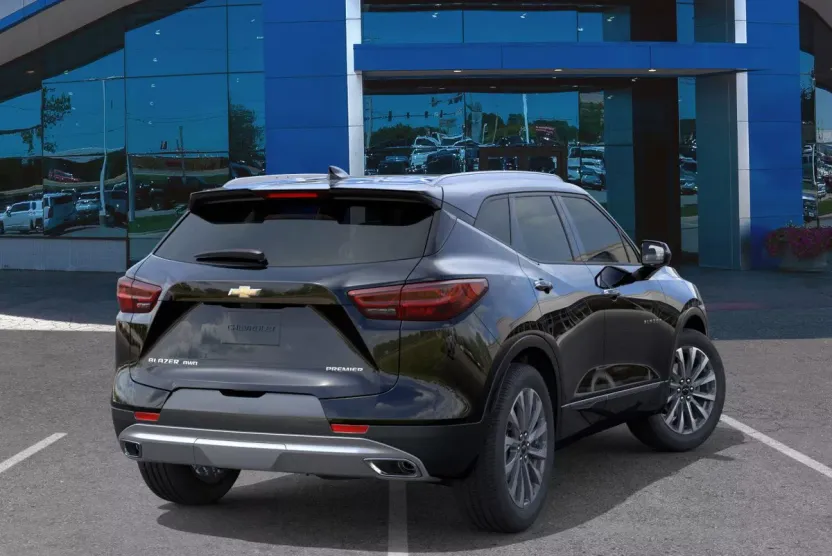 2025 Chevrolet Blazer Premier photo 1