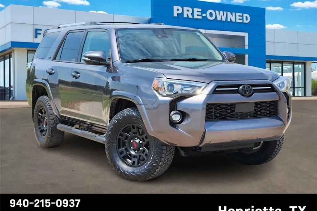 2022 Toyota 4Runner SR5 Premium photo 1
