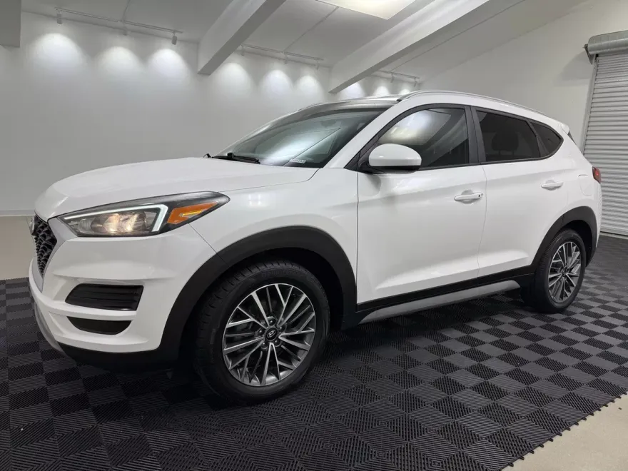 2019 Hyundai Tucson SEL photo 1