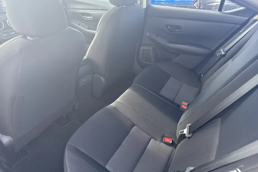 2025 Nissan Sentra SV photo 1