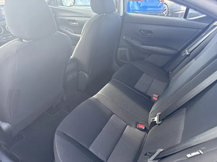 2025 Nissan Sentra SV photo 1