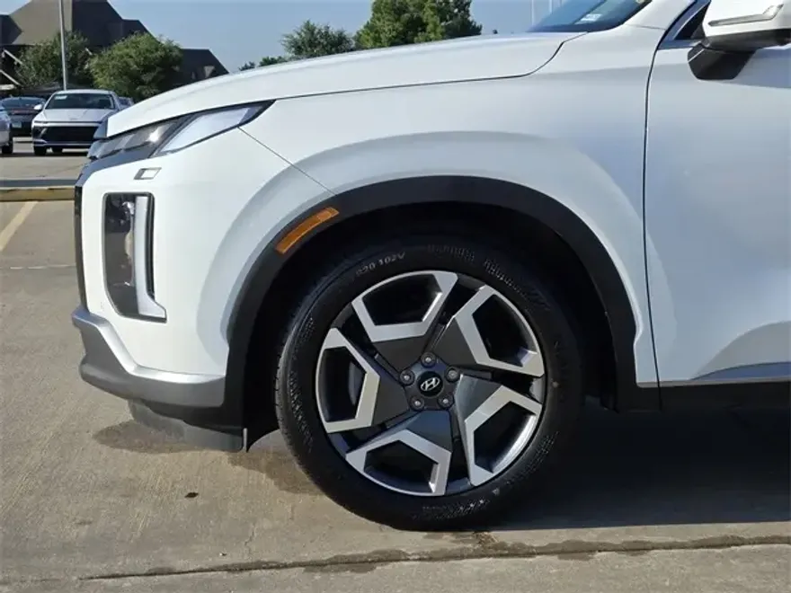2023 Hyundai Palisade SEL photo 1