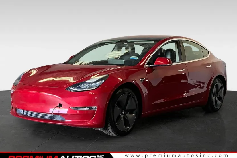 2018 Tesla Model 3 Long Range photo 1