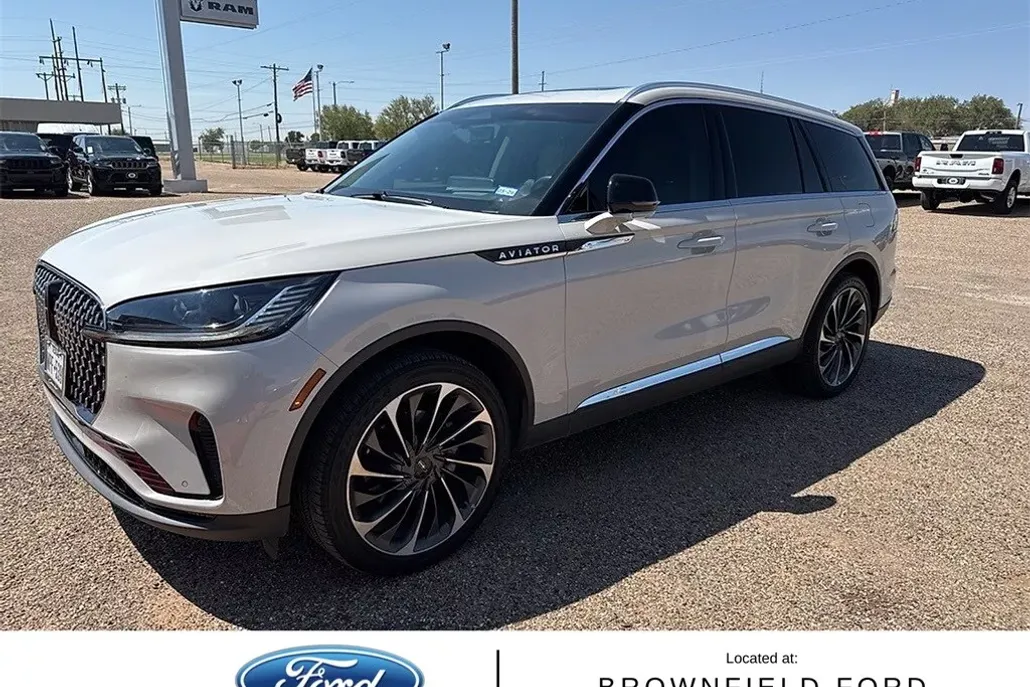 2025 Lincoln Aviator Reserve Luxury photo 1