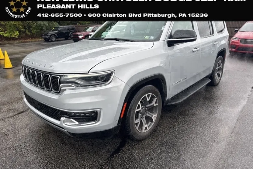 2023 Jeep Wagoneer Series III photo 1