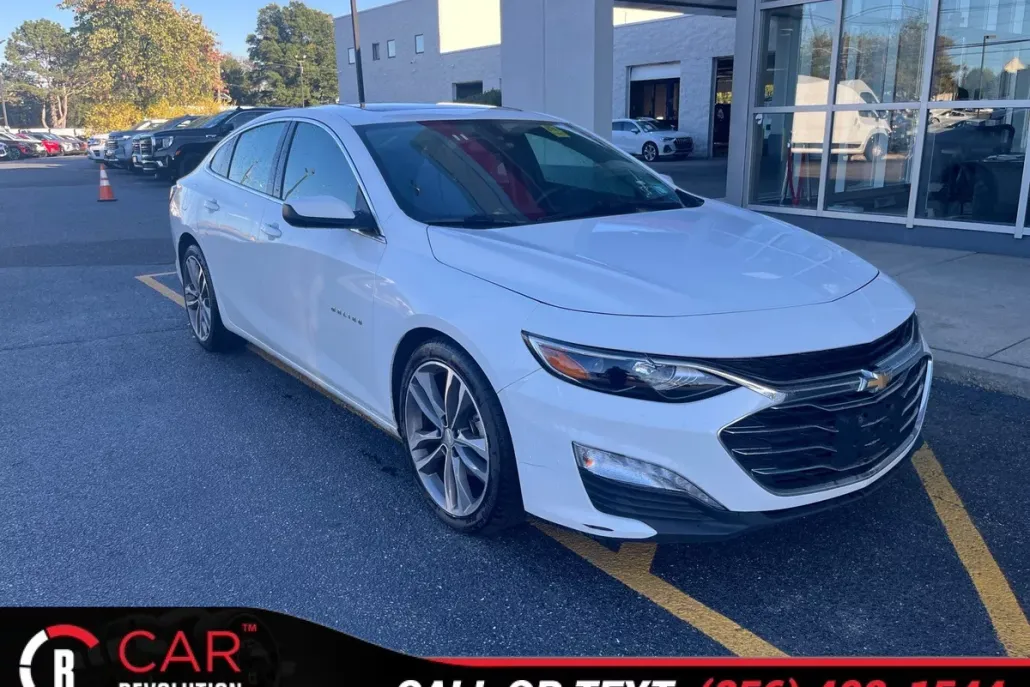 2022 Chevrolet Malibu 1LT photo 1