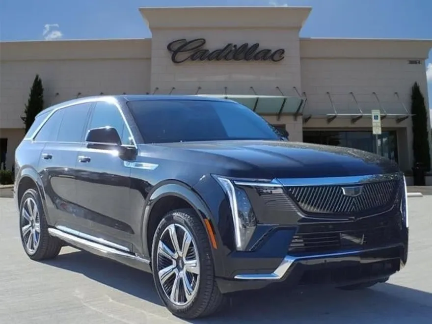 2025 Cadillac Escalade IQ Luxury photo 1