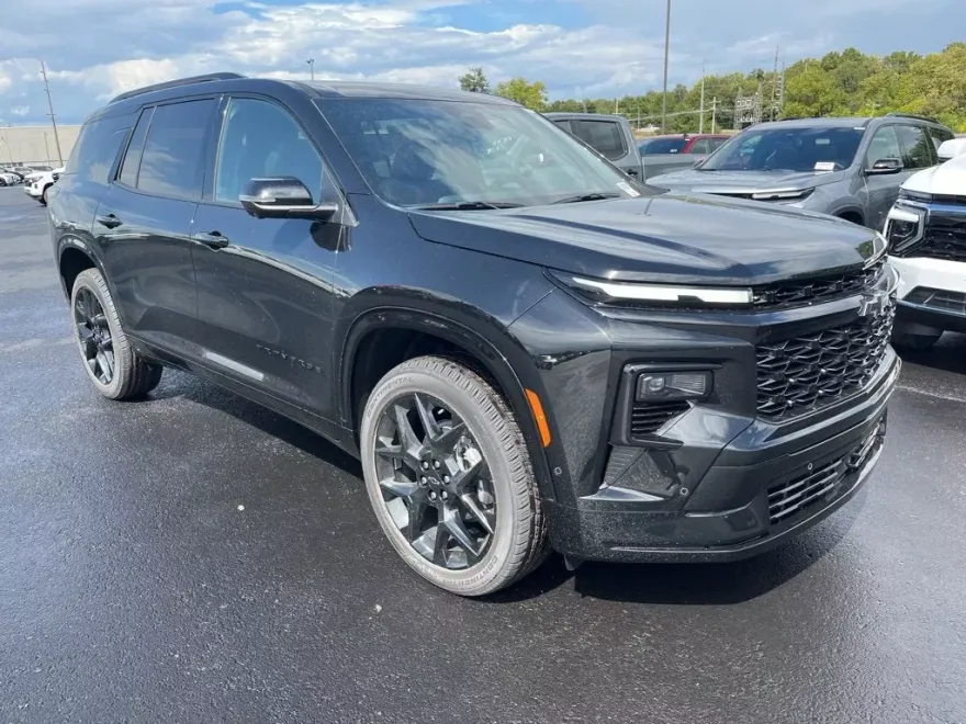 2026 Chevrolet Traverse RS photo 1
