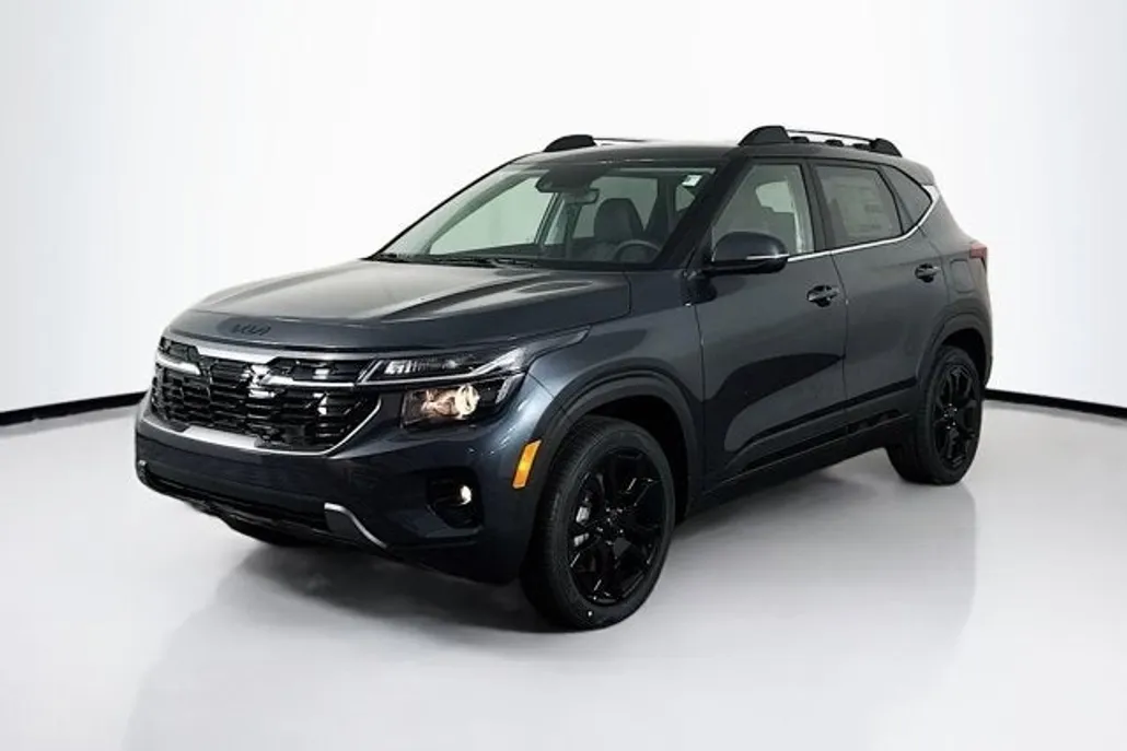 2025 Kia Seltos X-Line photo 1