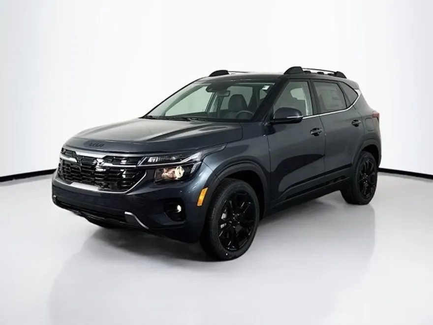 2025 Kia Seltos X-Line photo 1