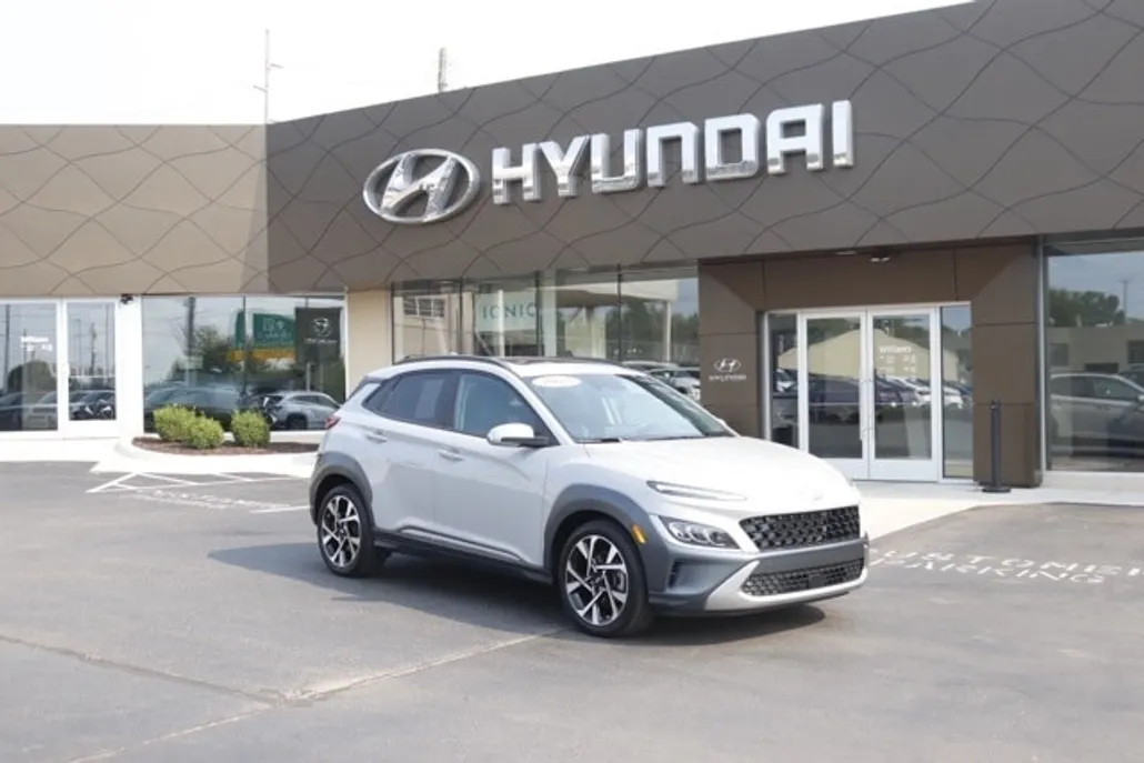 2023 Hyundai Kona Limited photo 1