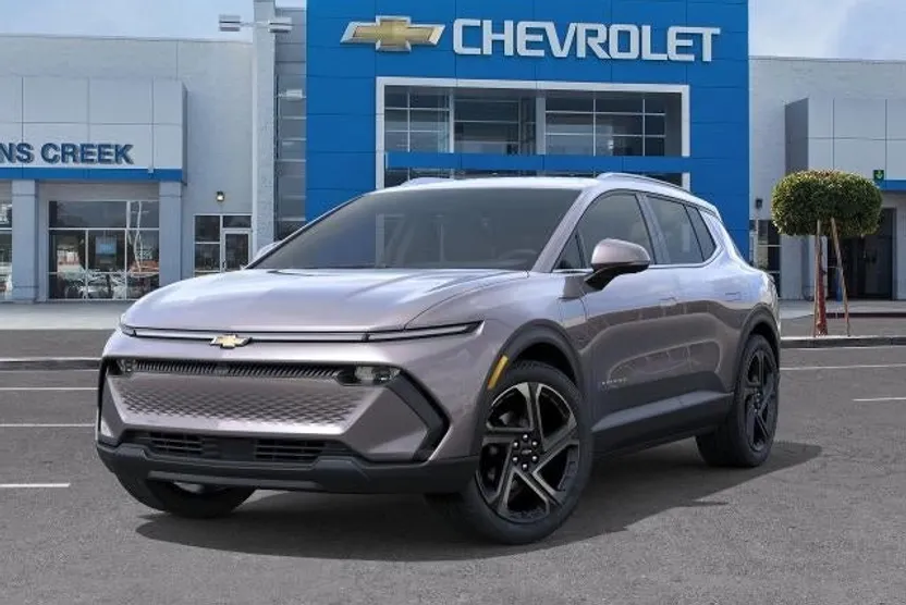 2026 Chevrolet Equinox EV 1LT photo 1