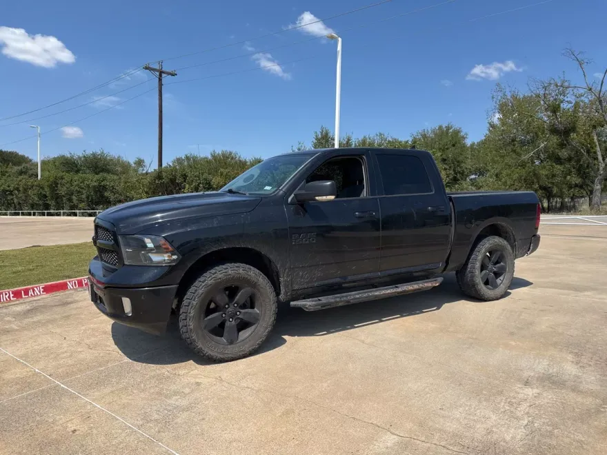 2018 Ram 1500 Big Horn photo 1