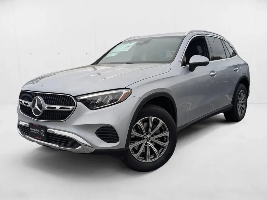 2025 Mercedes Benz GLC 300 photo 1