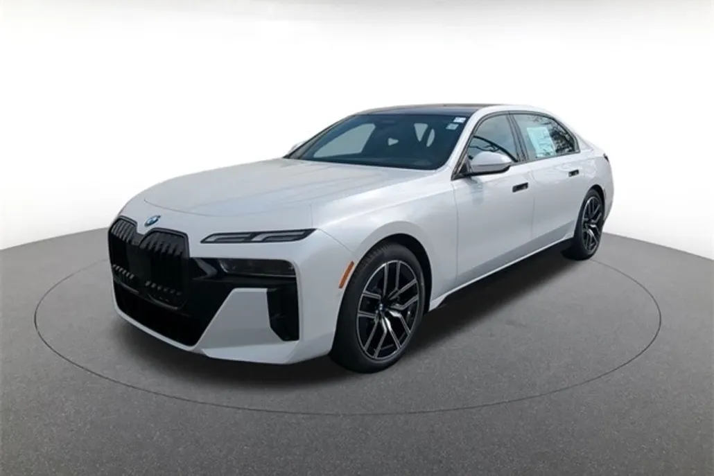 2025 Bmw 740i xDrive photo 1