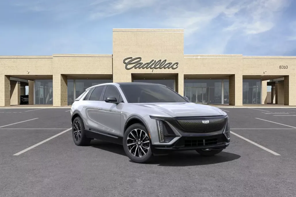2025 Cadillac Lyriq Sport photo 1